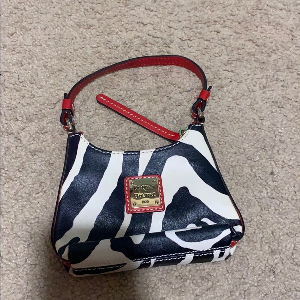 Dooney & Bourke